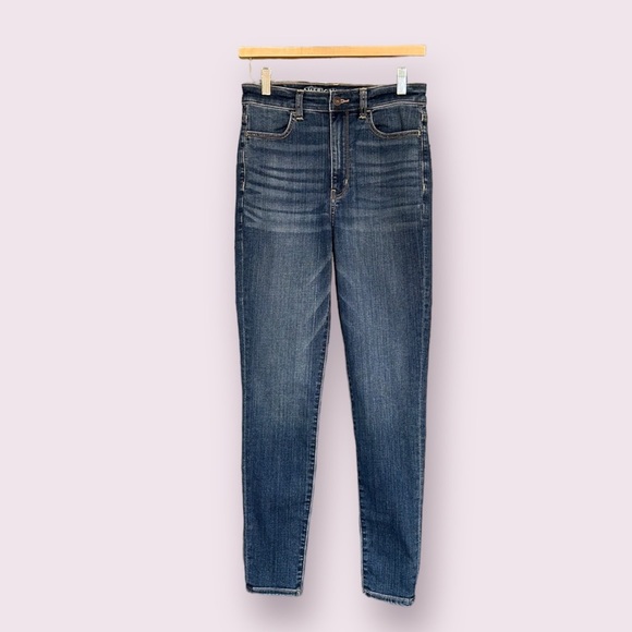 NWOT American Eagle Outfitters Women’s Highest rise jegging size 6 medium wash - Picture 1 of 10